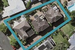 2/13 Waiatarua Road, Remuera, Auckland