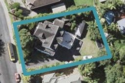 42 Montgomery Crescent, Cockle Bay, Auckland