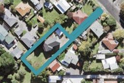 5 Taupo Street, Green Bay, Auckland