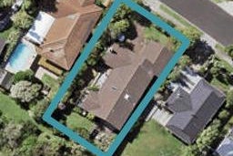 11 Curacao Place, Half Moon Bay, Auckland