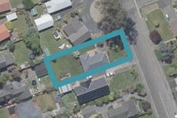 98 North Taieri Road, Abbotsford, Dunedin