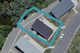 8 Balfour Crescent, CASTLEPOINT, TINUI