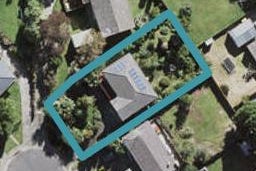 11 Pavola Grove, Glenfield, Auckland