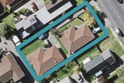 1/181 Pigeon Mountain Road, Half Moon Bay, Auckland