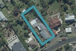 47 Marion Street, Macandrew Bay, Dunedin