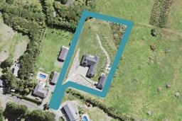 66 Carter Road, Oratia, Auckland