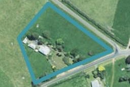243 Parahaki Road, Waverley, Waverley