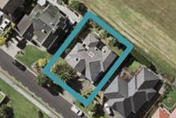 20 Highgrove Lane, Totara Vale, Auckland