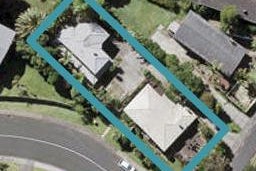 2/208 Forrest Hill Road, Forrest Hill, Auckland