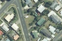 2B Government Road, Raglan