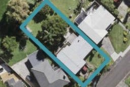 8 Munstead Place, Hillcrest, Auckland