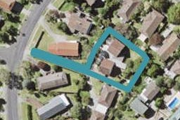 2/17 Weetman Drive, Browns Bay, Auckland
