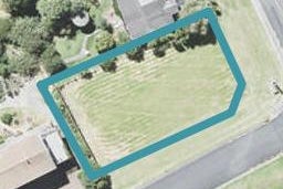 8 Seatoun Avenue, Leigh