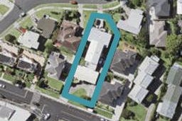 3/51 East Coast Road, Milford, Auckland
