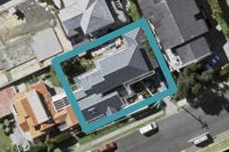 2/6 Marine Terrace, Bayswater, Auckland