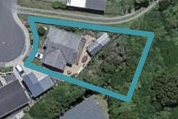 21 Evesham Place, Newlands, Wellington