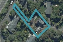 15 Marine Parade, Macandrew Bay, Dunedin