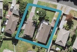 2/42 Granville Drive, Massey, Auckland