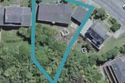 64 Woodhouse Avenue, Karori, Wellington