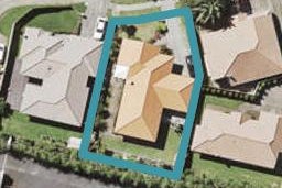 6 Fencotie Place, Northpark, Auckland