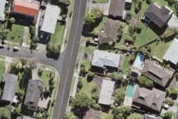 8 Porritt Avenue, Chatswood, Auckland