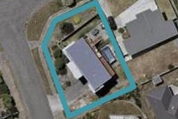 1 Pharazyn Avenue, Waikanae Beach, Waikanae