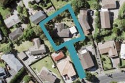 138 Oaktree Avenue, Browns Bay, Auckland