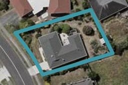 13 Barrett Drive, Waikanae Beach, Waikanae