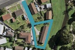 2/7 Marble Place, Wiri, Auckland