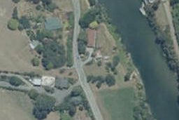 235 River Terrace Road, Brightwater