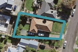 15 Dudding Avenue, Northcote, Auckland