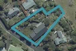 5 ST RONANS RD, Macandrew Bay, Dunedin