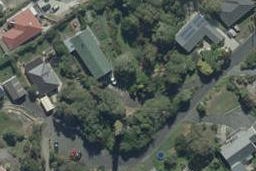 8 Hellyer Street, Macandrew Bay, Dunedin