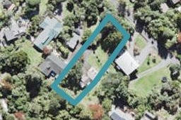 16 Raroa Terrace, Waiatarua, Auckland