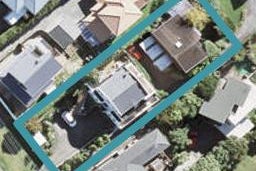 1/881 East Coast Road, Northcross, Auckland