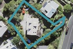 25 Hadfield Street, Beach Haven, Auckland