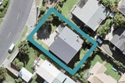 951 Beach Road, Torbay, Auckland