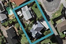 20A CASSANDRA GR, Totara Vale, Auckland