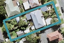 1/1062 Beach Road, Torbay, Auckland