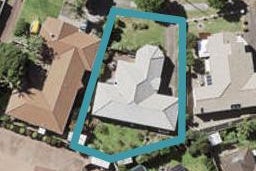 8 Frank Nobilo Drive, Golflands, Auckland
