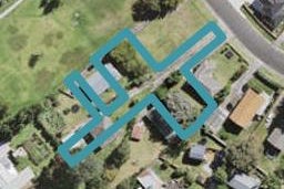 9 Aporo Tawhito Lane, Henderson, Auckland