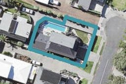 24 Tiri Road, Milford, Auckland