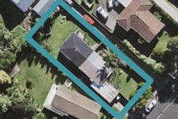 2/120 Lynn Road, Bayview, Auckland