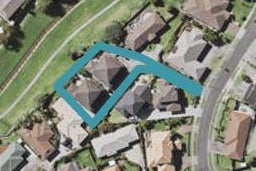 2/8 Daria Place, Northpark, Auckland