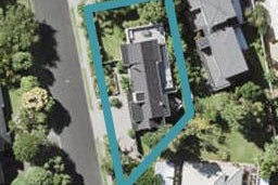 2 Asbury Crescent, Campbells Bay, Auckland