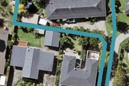 2/15 Fielding Crescent, Farm Cove, Auckland