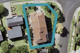 2/55 Bramley Drive, Farm Cove, Auckland
