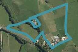 16 Bridgeman Road, Hillsborough, New Plymouth