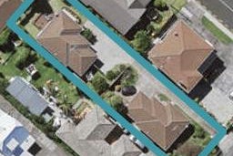 2/121 Shakespeare Road, Milford, Auckland