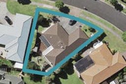 41 Bob Charles Drive, Golflands, Auckland